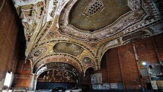 Illustration for article titled See the Faded Glory of Abandoned Theaters in Stages of Decay